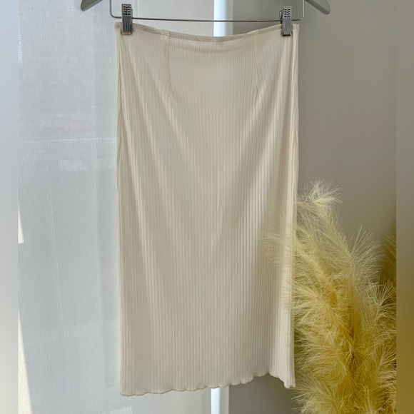 Size M | Angie Bauer Jen Midi Skirt - Picture 12 of 15